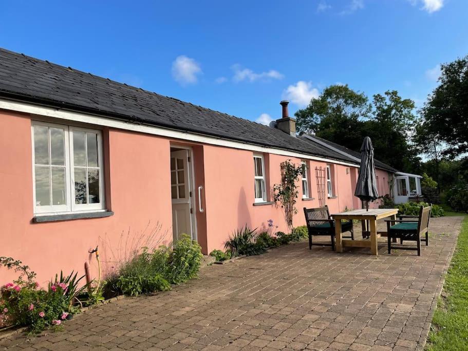 Millbay Cottage: Wonderful River Views Cosheston Eksteriør bilde